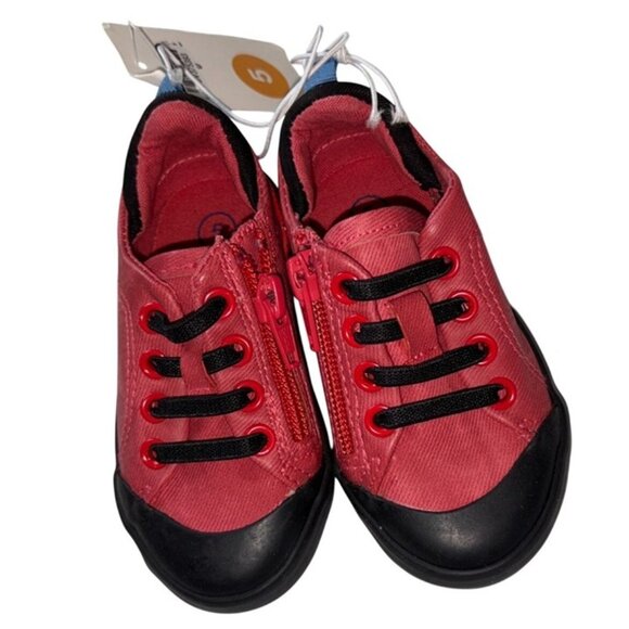 Cat & Jack Other - Cat & Jack infant Toddler No Tie Non skid Bottoms-Red/Black-Size 5-NWT